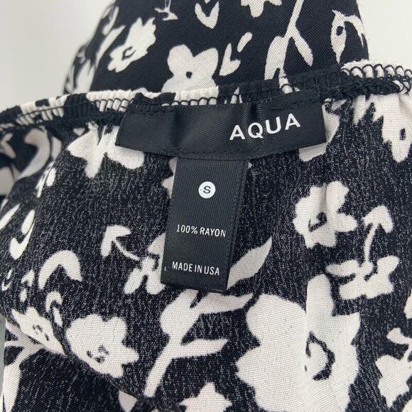 Aqua Tank Top Halter V-Neck Black White Floral Size S Preppy Dainty Coquette NWT - Picture 5 of 7